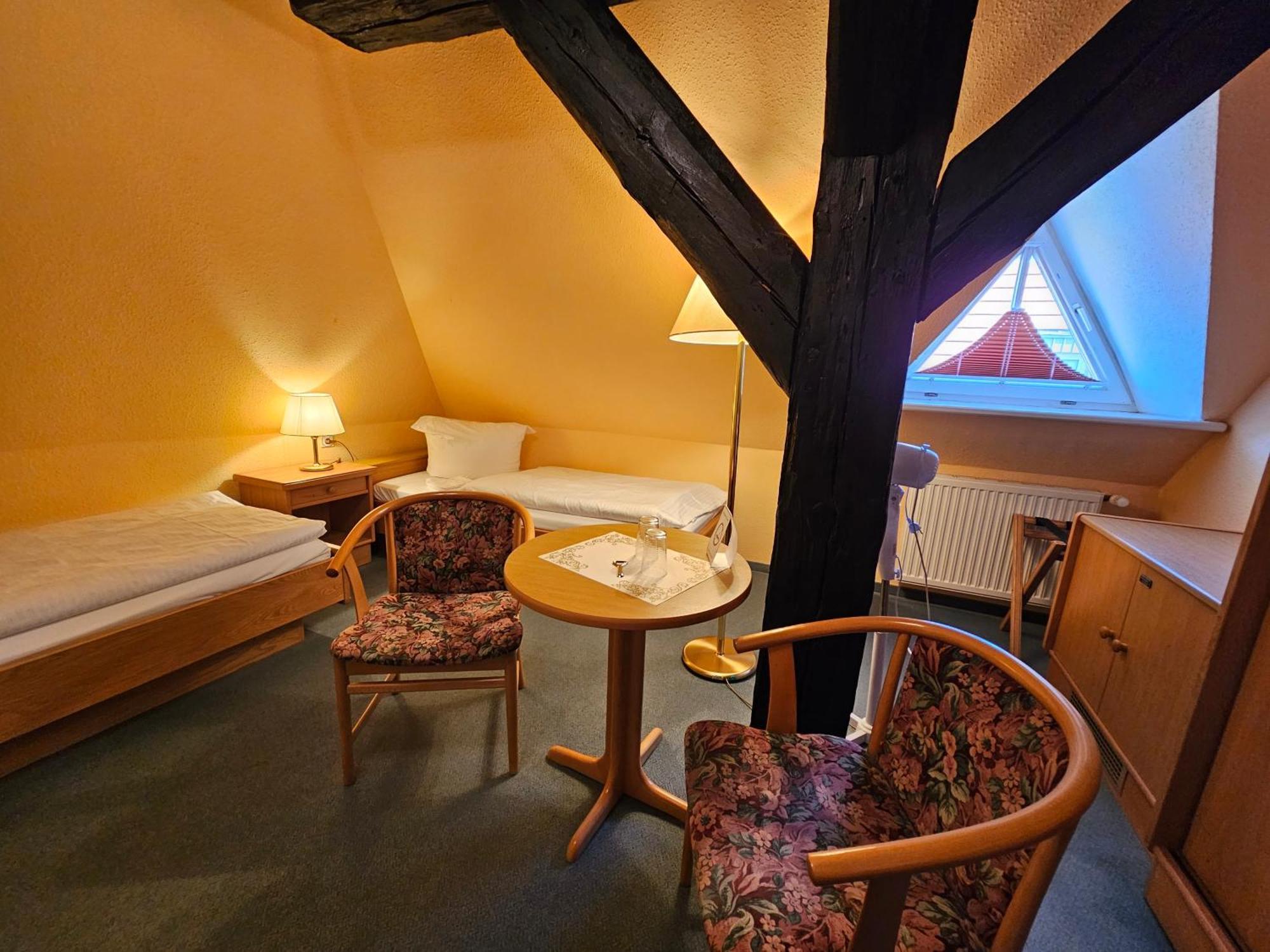 Hotel Am Markt & Brauhaus Stadtkrug Ueckermunde Ngoại thất bức ảnh